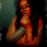 Cassie_Delonのオフラインチャットルーム