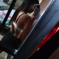 Offline chatovací místnost chicamexicana23