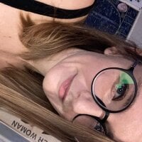 18andpregnant Adlı Modelin Çevrimdışı Sohbet Odası