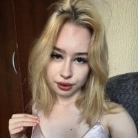 UwuSabrinaLive Webcam