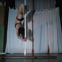 -hanginthere- avatar