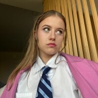 DarlenaRhett