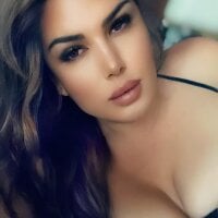 6feetofSweet's Offline Chat Room