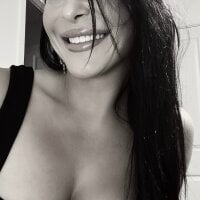 baby33xx's Offline Chat Room