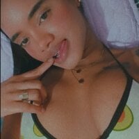 luna2026_ webcam model