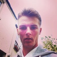 ห้องแชทออฟไลน์ของ Sir-tug-alot69