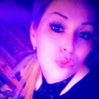 LushesKitty69's Offline Chat Room