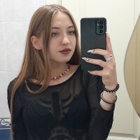 Lisa_Brant Cam Model Profile | Stripchat