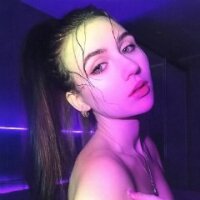 AliceCharmy's Profile Pic