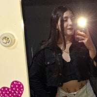 Lunahoney1 webcam