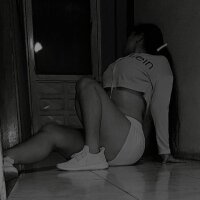 dakotta_gomez Adlı Modelin Çevrimdışı Sohbet Odası