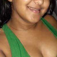 Amina20cam's Profile Pic