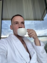 GeorgeShine's Avatar Pic