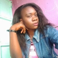 ebony_katrina's Offline Chat Room