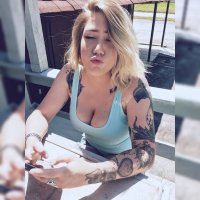 wandamcnastee's Offline Chat Room