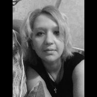 ChristinaCaringsoul's Offline Chat Room