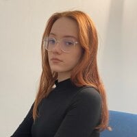 SheriseHartzo webcam model