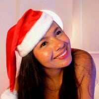 miaa_daniels's Profile Pic