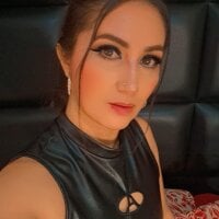 mature_dollyy