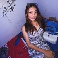 FreshPrettyMiaTs webcam