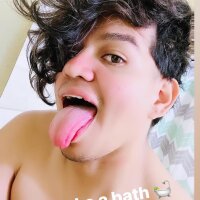 JBEXXXQ Offline Chatrum