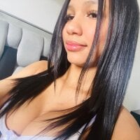 Yara_HH webcam model