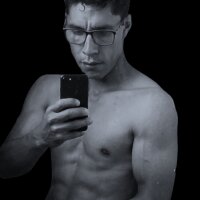 jhoe098's Offline Chat Room