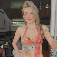 Lhizcams' Offline Chat Room