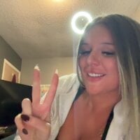hornyykatiee webcam