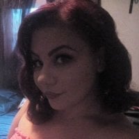 LadyBellakushh's Offline Chat Room