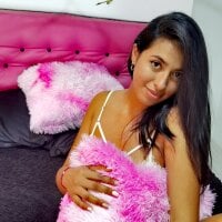 Flowers_Sara webcam model