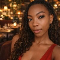 Jazmin040_ webcam model