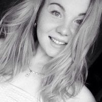 aNaughtyKitty's Offline Chat Room