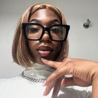 shelsy_issy webcam