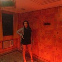 Lucily_fox's Offline Chat Room