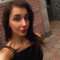 FoxyMoons webcam model