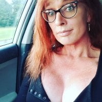 AmandaCoxlut's Offline Chat Room