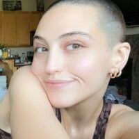 Starving4CockLive Webcam