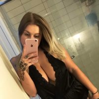 talia503's Offline Chat Room