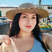 jennifer_ch webcam model