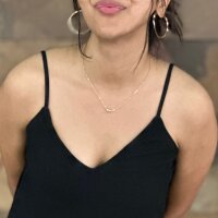 christieeee's Avatar Pic