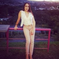 ashly_davis' Offline Chat Room