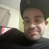 lexcan4u2's Offline Chat Room