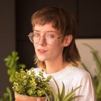 RikkiSanchez webcam model
