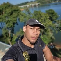 RyanLeon01 webcam