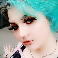 thenerdyhucow's Offline Chat Room