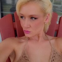 Phòng Chat Ngoại tuyến Billie_kay