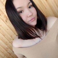 SabinaWood's Offline Chat Room