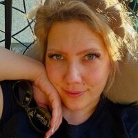 LexySaint webcam