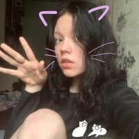 GillianHenwood's Offline Chat Room